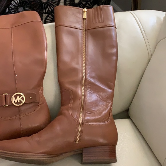 MICHAEL KORS RIDING BOOTS - Picture 2 of 2